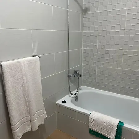 Victoria Court Ii H118 - One Bed Lägenhet Los Cristianos (Tenerife)
